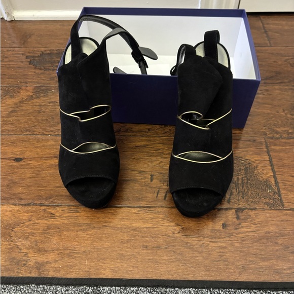 Stuart Weitzman Black Suede Heels - Picture 6 of 6